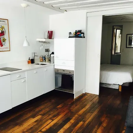 Апартаменты Chez Vous St Honore Париж